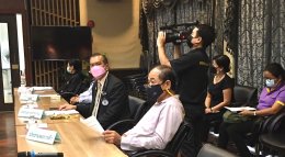 ประชุมซักซ้อมความเข้าใจโครงการพัฒนาและส่งเสริมสังคมไร้เงินสด ด้วยการใช้บัตร 8 Riew Easy Card 