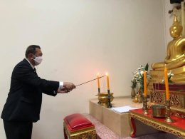 ร่วมเป็นเจ้าภาพงานสวดพระอภิธรรม คุณแม่พนมวัลย์ บุนนาค มารดานายพงศ์ บุนนาค (รองเลขาธิการ)