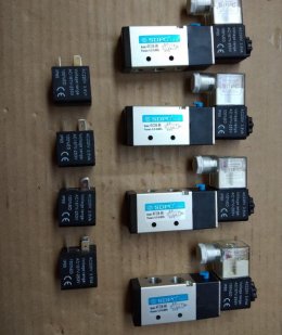 4V210-08 solenoid valve 5/2