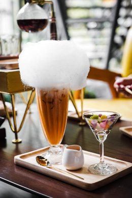 ร้านชาเฌอ คาเฟ่  (CHACHER CAFÉ)