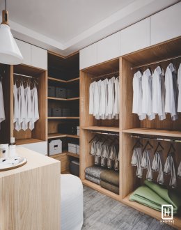งานออกแบบห้องนอนบ้านพัก ห้อง Master Bedroom & Walk in Closet หมู่บ้าน Inizio4 Nonthaburi  l บริการออกแบบ ผลิต และติดตั้งครบวงจร