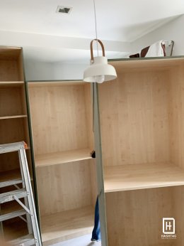 งานออกแบบห้องนอนบ้านพัก ห้อง MUJI STYLE Bedroom หมู่บ้าน Inizio4 Nonthaburi  l บริการออกแบบ ผลิต และติดตั้งครบวงจร