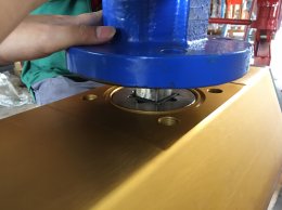 Butterfly valve with actuator AP10
