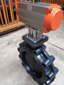 UPVC lug type butterfly valves + pneumatic actuator