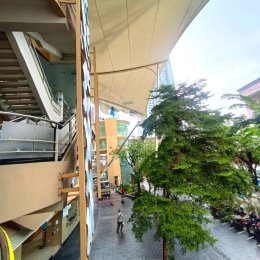 The Light House เจริญนคร