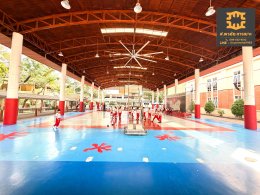 เบาะหุ้มเสากันกระแทก ภายในโรงเรียน  