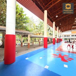 เบาะหุ้มเสากันกระแทก ภายในโรงเรียน  