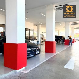 เบาะหุ้มเสากันกระแทก โชว์รูมรถยนต์ HONDA