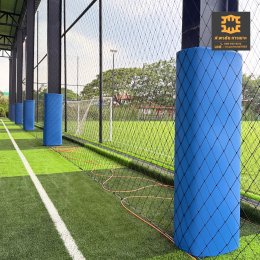 รับทำเบาะหุ้มเสาสนามฟุตบอล