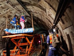 อุโมงค์รถไฟฟ้า BEM สำหรับงานหยุดการรั่วซึมของน้ำ ที่ได้ผลดี ด้วย " siksdur52 "