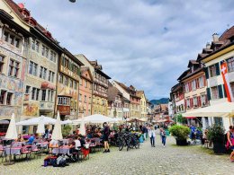 Stein am Rhein-Switzerland เป็นเมืองเล็กๆที่มีทะเลสาบใกล้ๆ