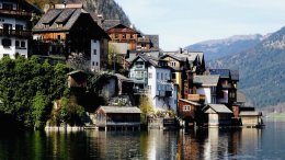 Hallstatt-Austriaทะเลสาบฮัลล์ชตัทท์ในซาลซ์คัมเมอร์กุท