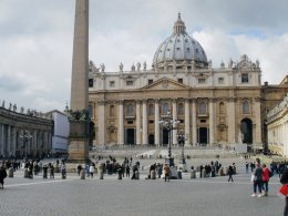 Saint Peter's Basilica-Italy มีโบสถ์ที่สวยงามที่สุด