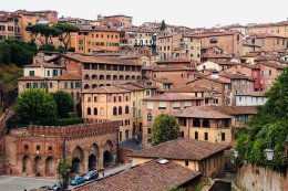 Siena-Italy เมืองที่ผู้คนน่ารักเป็นเมืองที่น่าท่องเที่ยว