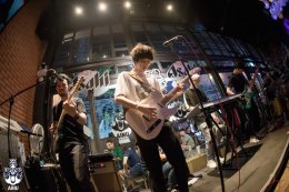คอนเสิร์ต The Toys ร้าน AINU BAR