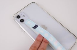 รับสกรีนphone strap สายจับถนัดมือสำหรับแปะติดเข้ากับมือถือ