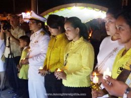 ชาวระนองจุดเทียนรำลึกคิดถึงพ่อ