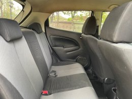 2012 MAZDA2 5 DOOR  1.5 AT  SPIRIT SPORT  สีขาว