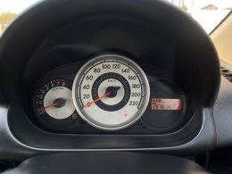  2012 MAZDA2 4DOR เครื่อง 1.5 GROOVE AUTO สีเทาดำ
