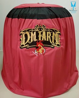 ขอบพระคุณ D.M. Farm  มุ้งไก่ชน ตัดเย็บด้วยผ้าสีเดียวทั้งหลัง เย็บผ้าทับหูแขวนไม่หลุดง่ายl เย็บเก็บชายมุ้ง  พรมรองสุ่มไก่เย็บขอบอย่างดีพร้อมปักโลโก้ ️ จัดส่งฟรี ไม่มีปลายทางค่ะ  มีบริการปักชื่อ และโลโก้ ออกแบบฟรี สนใจสอบถามเพิ่มเติม  https://line.me/ti/p/V