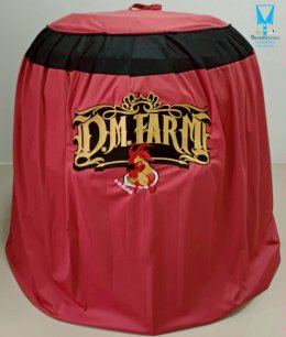 ขอบพระคุณ D.M. Farm  มุ้งไก่ชน ตัดเย็บด้วยผ้าสีเดียวทั้งหลัง เย็บผ้าทับหูแขวนไม่หลุดง่ายl เย็บเก็บชายมุ้ง  พรมรองสุ่มไก่เย็บขอบอย่างดีพร้อมปักโลโก้ ️ จัดส่งฟรี ไม่มีปลายทางค่ะ  มีบริการปักชื่อ และโลโก้ ออกแบบฟรี สนใจสอบถามเพิ่มเติม  https://line.me/ti/p/V