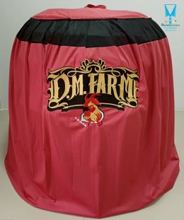 ขอบพระคุณ D.M. Farm  มุ้งไก่ชน ตัดเย็บด้วยผ้าสีเดียวทั้งหลัง เย็บผ้าทับหูแขวนไม่หลุดง่ายl เย็บเก็บชายมุ้ง  พรมรองสุ่มไก่เย็บขอบอย่างดีพร้อมปักโลโก้ ️ จัดส่งฟรี ไม่มีปลายทางค่ะ  มีบริการปักชื่อ และโลโก้ ออกแบบฟรี สนใจสอบถามเพิ่มเติม  https://line.me/ti/p/V