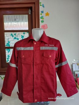 เสื้อช็อปผ้าเวสปอยท์ ติดแถบสะท้อนแสง ทนความร้อน และกันสะเก็ดไฟ เย็บตะเข็บ 2 ชั้น ผ้าหนาแต่ระบายอากาศได้ดีไม่ร้อน พร้อมบริการปักชื่อ และโลโก้ สนใจสอบถามเพิ่มเติม  https://line.me/ti/p/VJeTnWFnQS  www.sawasdeepolo.com ️ 0842254054 #sawasdeepolo #สวัสดีโปโล 