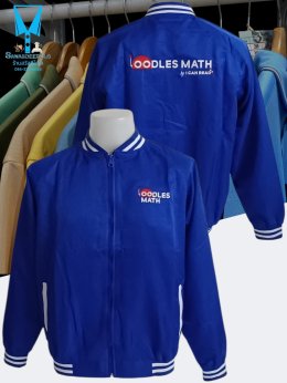 ขอบพระคุณ Oodles Math by I CAN READ เสื้อแจ็คเก็ตทรงเบสบอลสีน้ำเงิน เนื้อผ้าไมโครพีช เนื้อนุ่มเบาสัมผัสสบายไม่ยับง่าย ไม่ระคายเคือง มีกระเป๋าข้างซ้าย-ขวา ใส่แล้วไม่ร้อน บริการปักเสื้อ พร้อมออกแบบ ไม่มีขั้นต่ำ สนใจสอบถามเพิ่มเติม  https://line.me/ti/p/VJeT