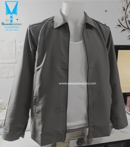 เสื้อแจ็คเก็ตคอปกทรงคลาสสิค เนื้อผ้าไมโครพีช เนื้อนุ่มเบาสัมผัสสบายไม่ยับง่าย ไม่ระคายเคือง มีกระเป๋าข้างซ้าย-ขวา ใส่กันแดดกันลม บริการปักเสื้อ พร้อมออกแบบ ไม่มีขั้นต่ำ สนใจสอบถามเพิ่มเติม  https://line.me/ti/p/VJeTnWFnQS  www.sawasdeepolo.com ️ 084225405