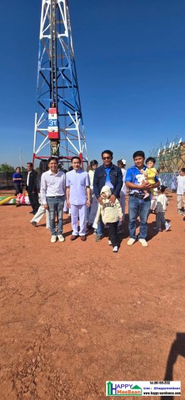รับสร้างโรงงานขนาดใหญ่ 4,000 ตรม. (50x80 ม.) ระบบสำเร็จรูป โดยผู้เชี่ยวชาญ | Happy Meebaan