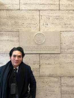 Lecture on Skin and Hair Rejuvenation Using Exosome Therapy at the Royal Society of Medicine, London, United Kingdom