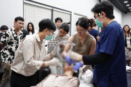 ผศ. นพ. ศุภะรุจ เลื่องอรุณ (หมอรุจ) วิทยากรบรรยายและฝึกปฏิบัติ Program Tentherma (Xtherma) Monopolar RF