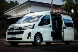 เช่ารถตู้ VIP อุบลราชธานี พร้อมคนขับ รถใหม่ นั่งสบาย 