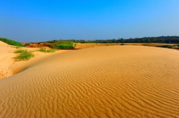สามพันโบก