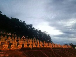 วัดพูสะเหล่า เมืองปากเซ