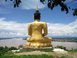 วัดพูสะเหล่า เมืองปากเซ
