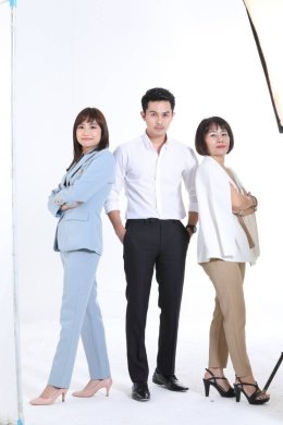 รายการ ดีบี มีสุข ถ่ายทำที่ แสงและเงา สตูดิโอ