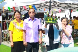 กิจกรรม Green Market ตลาดนัดคุณธรรมสืบสานประเพณีลอยกระทง