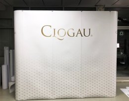 งานสติ๊กเกอร์ติดกระจก backdrop