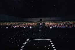 แบมแบม&ลิซ่า เพื่อนซี้วัยเด็กรียูเนียนในงานอีเวนท์ที่ไทย