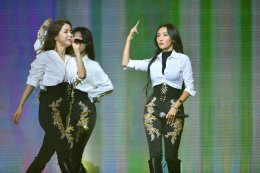 MAMAMOO โชว์พลังเพอร์ฟอร์แมนซ์แบบตัวแม่! ปลดล็อคสกิลหูทองคำ ให้ “มูมู่ไทย” ใจฟูยกด้อม 1464 วันคุ้มค่าต่อการรอคอย ใน MAMAMOO WORLD TOUR [MY CON] – BANGKOK