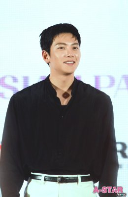 'จี ชางอุค' ฝากรอยยิ้มพิฆาตชวน “สาวๆ ของอุคจ๋า” ไปฟินกันในงานแฟนมีตติ้ง  2023 JI CHANG WOOK FAN MEETING 'REACH YOU' in BANGKOK เสาร์นี้
