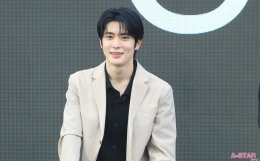 ‘NCT DOJAEJUNG’ ปรุง Perfume โปรยเสน่ห์ ใส่ชีจือนีไทย อ้อนอยากเคียงข้างทุกคนไปนานๆ เหมือนกลิ่นน้ำหอม ในงาน 'PERFUME' ALBUM SIGN