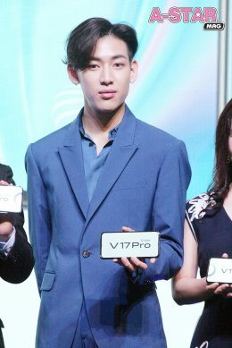 'แบมแบม' ชวน 'มาร์ค' พี่ชายสุดซี้แห่ง GOT7 ร่วมเปิดตัว Vivo V17 Pro สมาร์ทโฟนสุดล้ำ พร้อมกล้อง 6 ตัวเพื่อการถ่ายภาพที่ไร้ขีดจำกัด