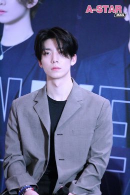 9 หนุ่ม SF9 เปิดใจกับแฟนตาซีชาวไทย ก่อนเปิด ‘จักรวาล’ โชว์ความเป็นตัวตน ในงานแถลงข่าว 2019 SF9 LIVE FANTASY #2 UNIXERSE