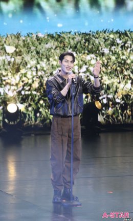 เสน่ห์ล้นหลาม! นายน้อยสุดหล่อ 'อี แจอุค' หอบความขี้เล่นเป็นกันเองมาเซอร์ไพรส์แฟนๆ ชาวไทยตลอดโมเม้นต์สุดประทับใจในงานมีตติ้ง 2023 LEE JAE WOOK ASIA TOUR FAN MEETING <FIRST> IN BANGKOK