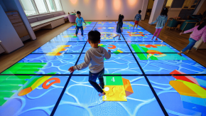 สัมผัสที่เหนือจินตนาการ ด้วย Interactive Floor LED