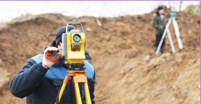 ข้อแตกต่างของกล้อง Total station และกล้องวัดมุม (Theodolite)