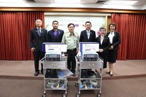 วันที่ ๑๕ พฤศจิกายน ๒๕๖๖ สโมสรโรตารีสัมพันธวงศ์ ได้ส่งมอบอุปกรณ์ทางการแพทย์ ภายใต้โครงการ Global Grant “เครื่องจี้ตัดเนื้อเยื้อด้วยไฟฟ้าความถี่สูง ควบคุมการทำงานแบบอัตโนมัติ” จำนวน ๒ เครื่อง มูลค่า ๑,๑๐๐,๐๐๐.- บาท ให้กับโรงพยาบาลทหารผ่านศึก