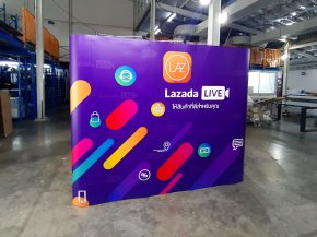 LAZADA สร้างสีสัน ความโดดเด่น เรียกลูกค้าด้วย Backdrop